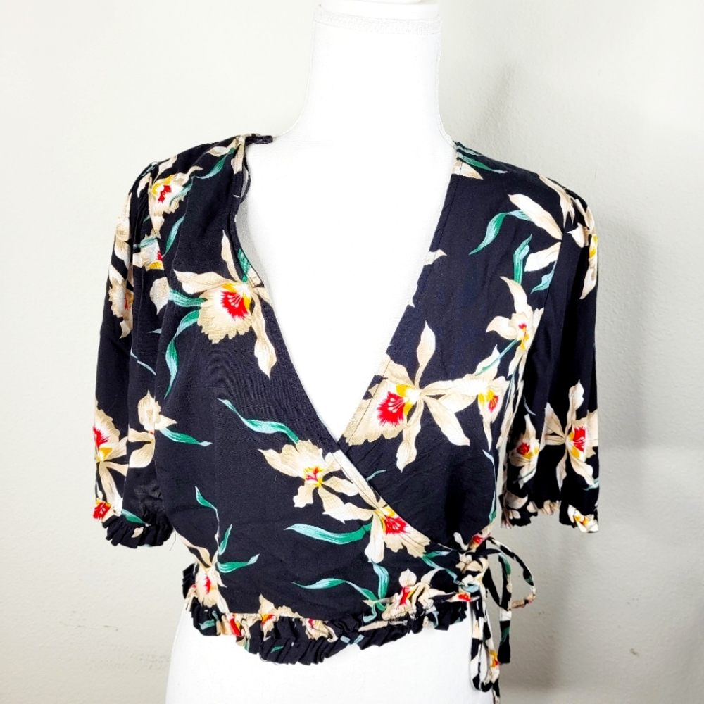 Zara Black Floral Wrap Crop Top
